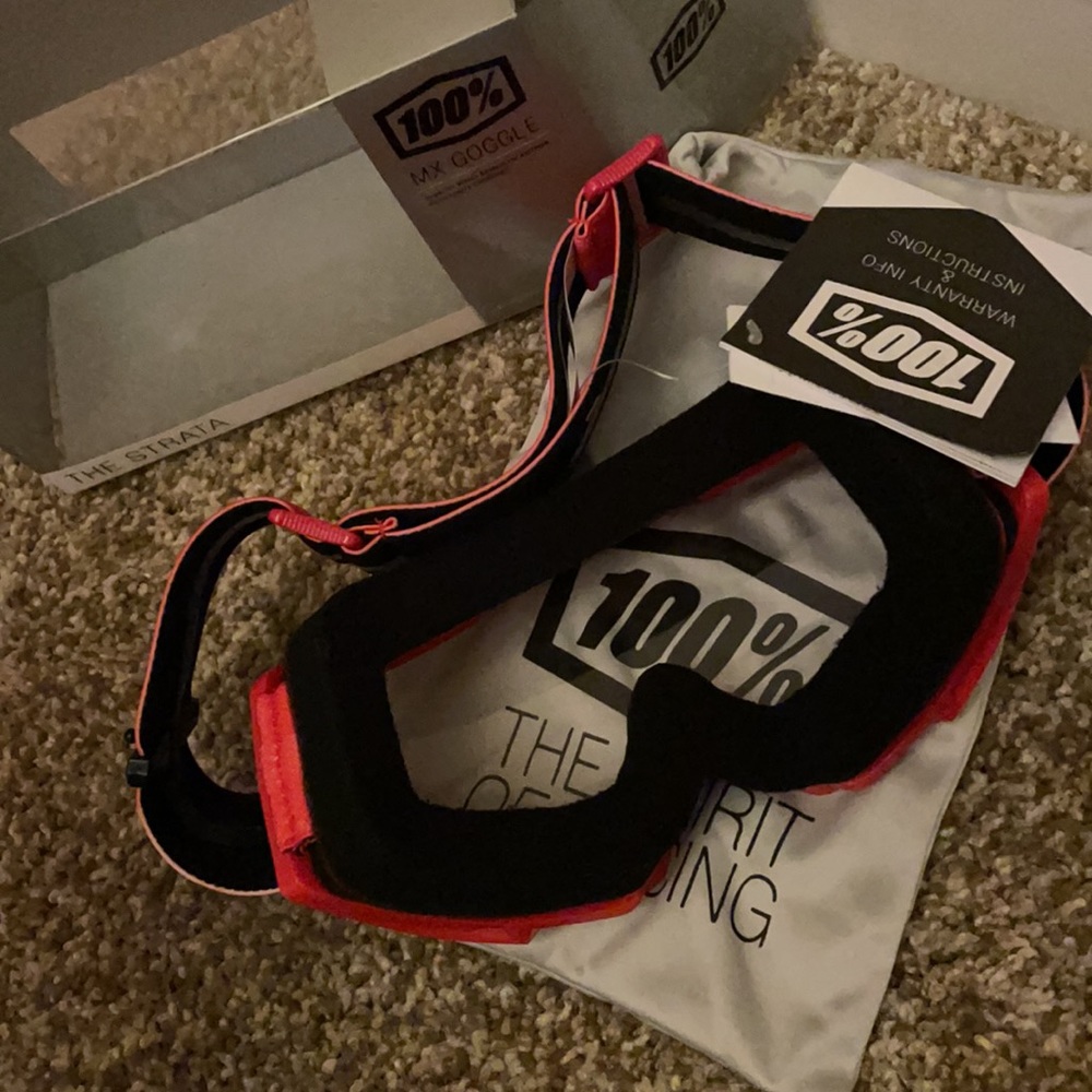 Strata Goggle - Picture 5 of 6